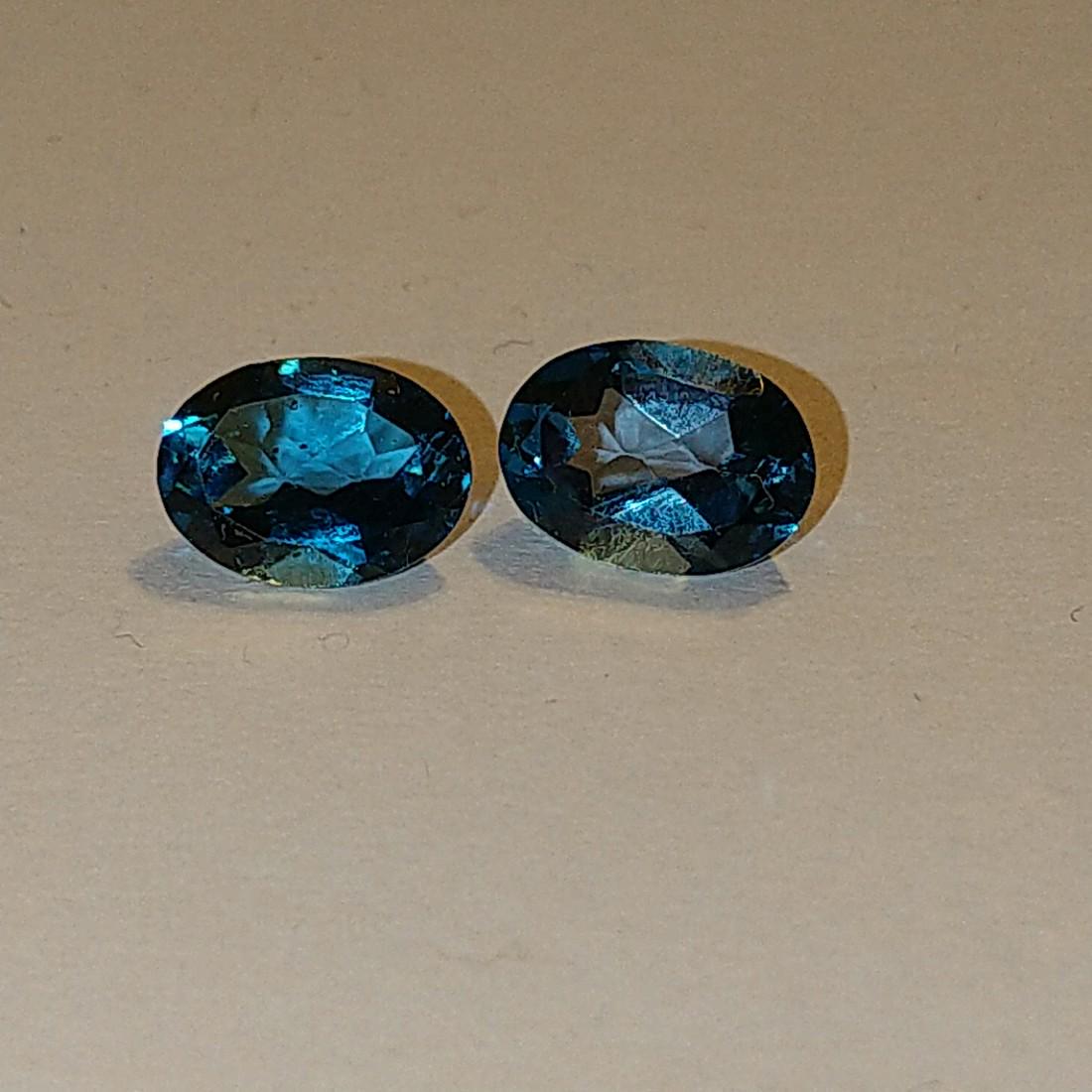 2.74 ct Oval pair london blue topaz-2 Pcs (1 of 12)