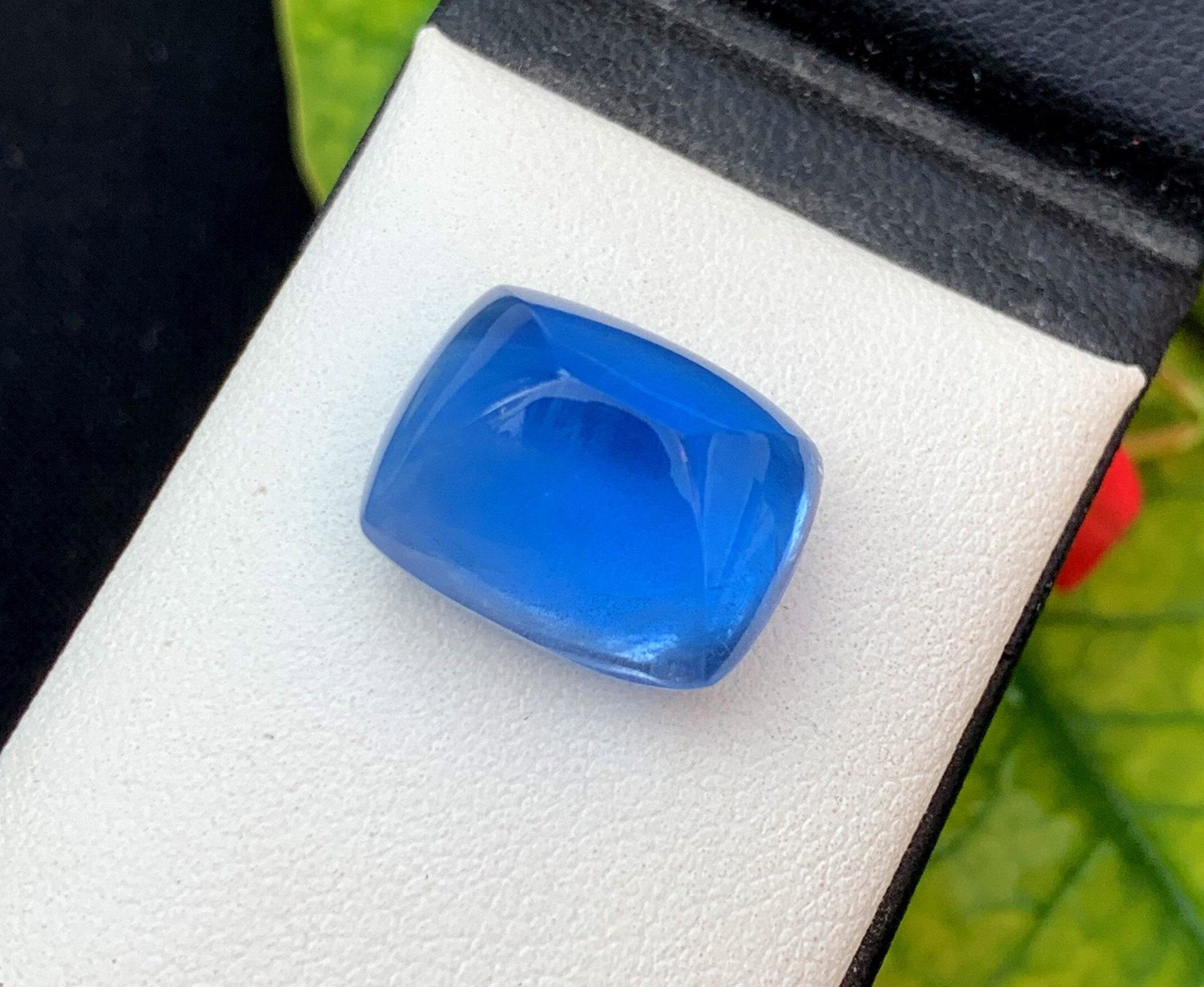Deep Blue Natural Aquamarine Sugar Loaf Cabochon Aquamarine: This natural aquamarine sugar loaf has very good luster and deep blue santa maria color. Sugar Loafs are perfect for casual rings, this stone can be used in casual jewelry. It can also be a perfect pa