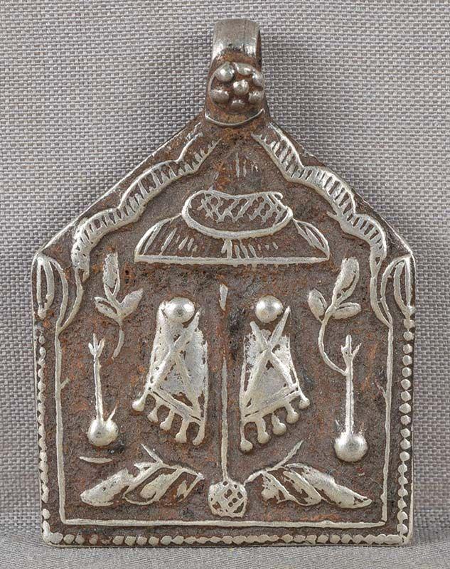 18/19c Indian silver AMULET LOTUS FEET of SHIVA (1 of 4)
