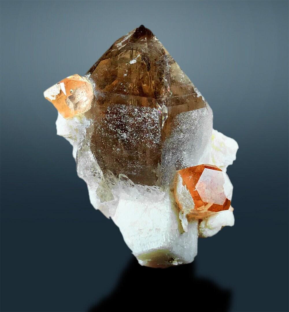 Exquisite Topaz Specimen, Natural Topaz Crystals on Quartz Specimen From Skardu Pakistan - 78 g (1 of 4)