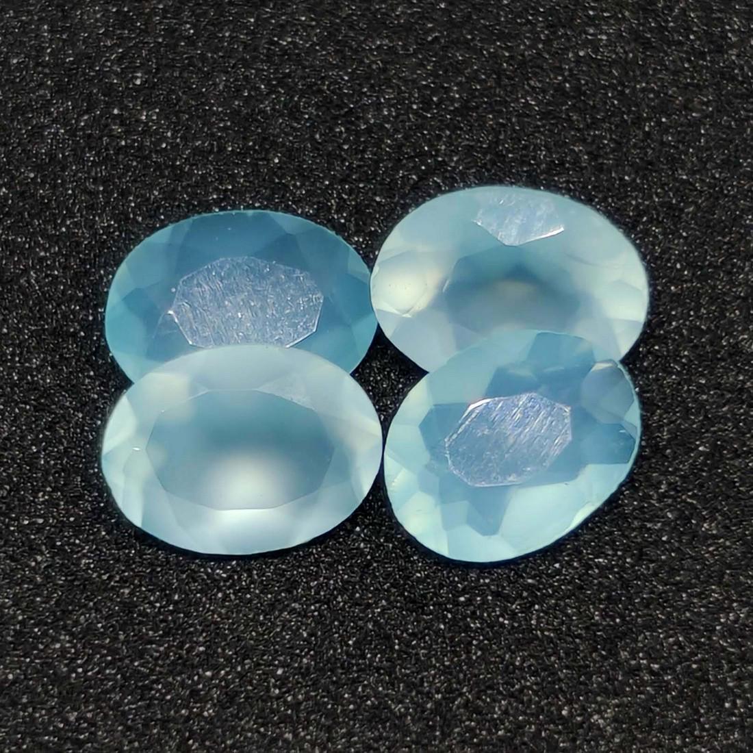 3.60 ct Natural Blue Chalcedony Faceted Lot: No Reserve! Gemstones: Chalcedony Carat Weights: 3.60 ct Size/Dimensions: 8 X 6 mm Shipping: Domestic: Flat-rate of $7.00 to anywhere within the contiguous U.S. International: Foreign shipping rates a
