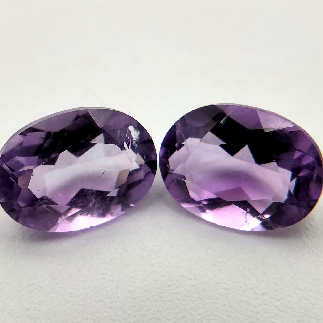 Amethyst, 2.31 Cts Natural Purple Color & Oval Cut 2 pac (1 of 8)