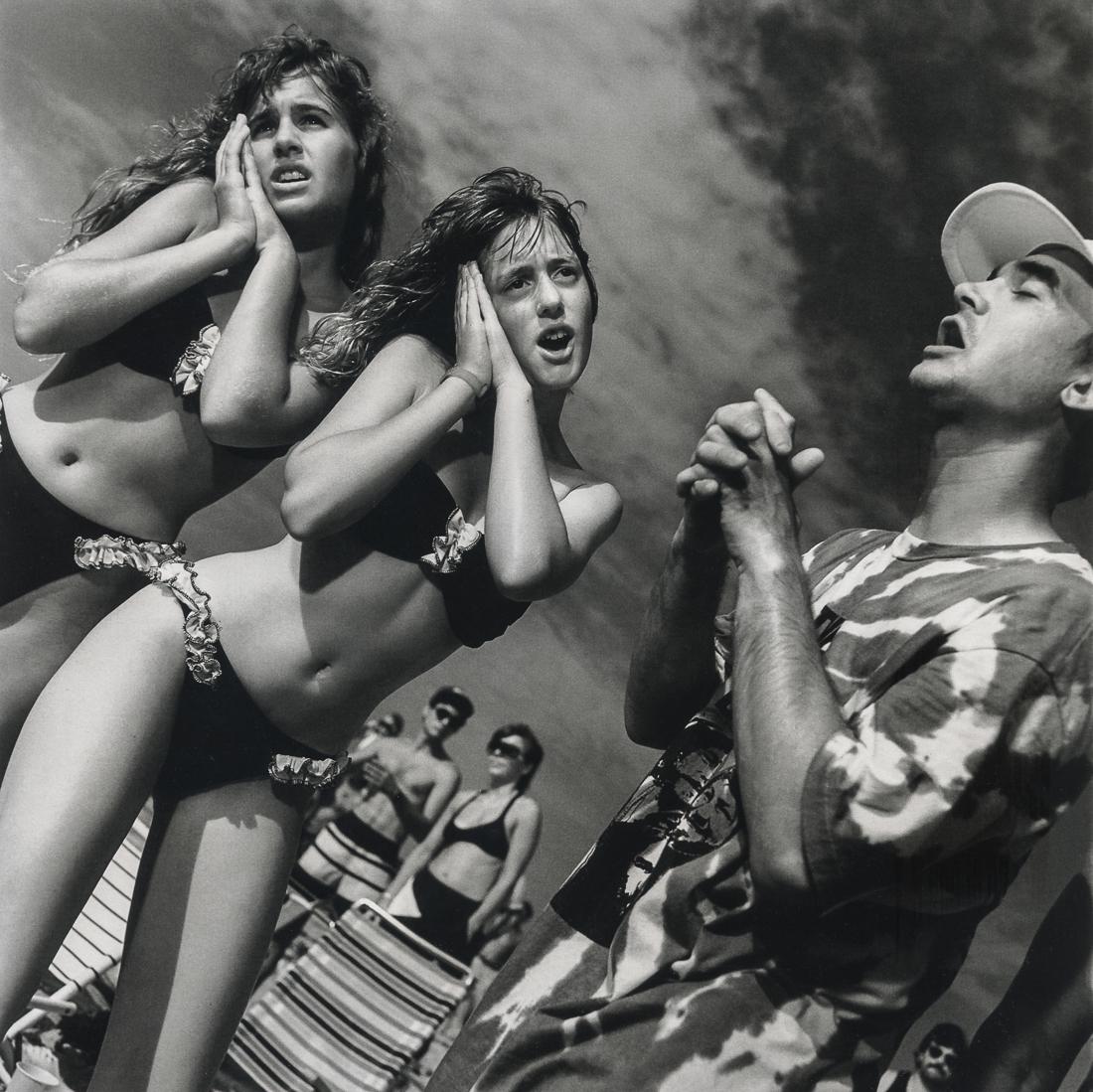 MARY ELLEN MARK - Concert, Wildwood, NJ, 1991: Artist: Mary Ellen Mark Description: Concert, Wildwood, NJ, 1991 Medium: Photo Litho, 1999, Italy Dimension: 8x8.1" Description: Heat Wax Mounted on 11x14" Conservation Board Artist Bio: Mary Ellen Ma