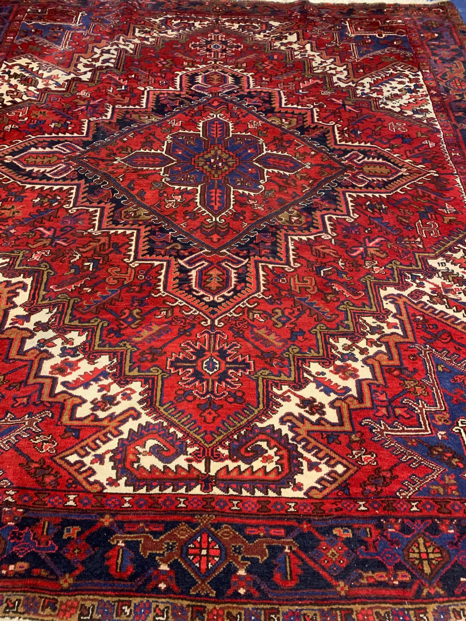 Hand Knotted Persian Heriz Rug 8.5x11.3 ft (1 of 7)