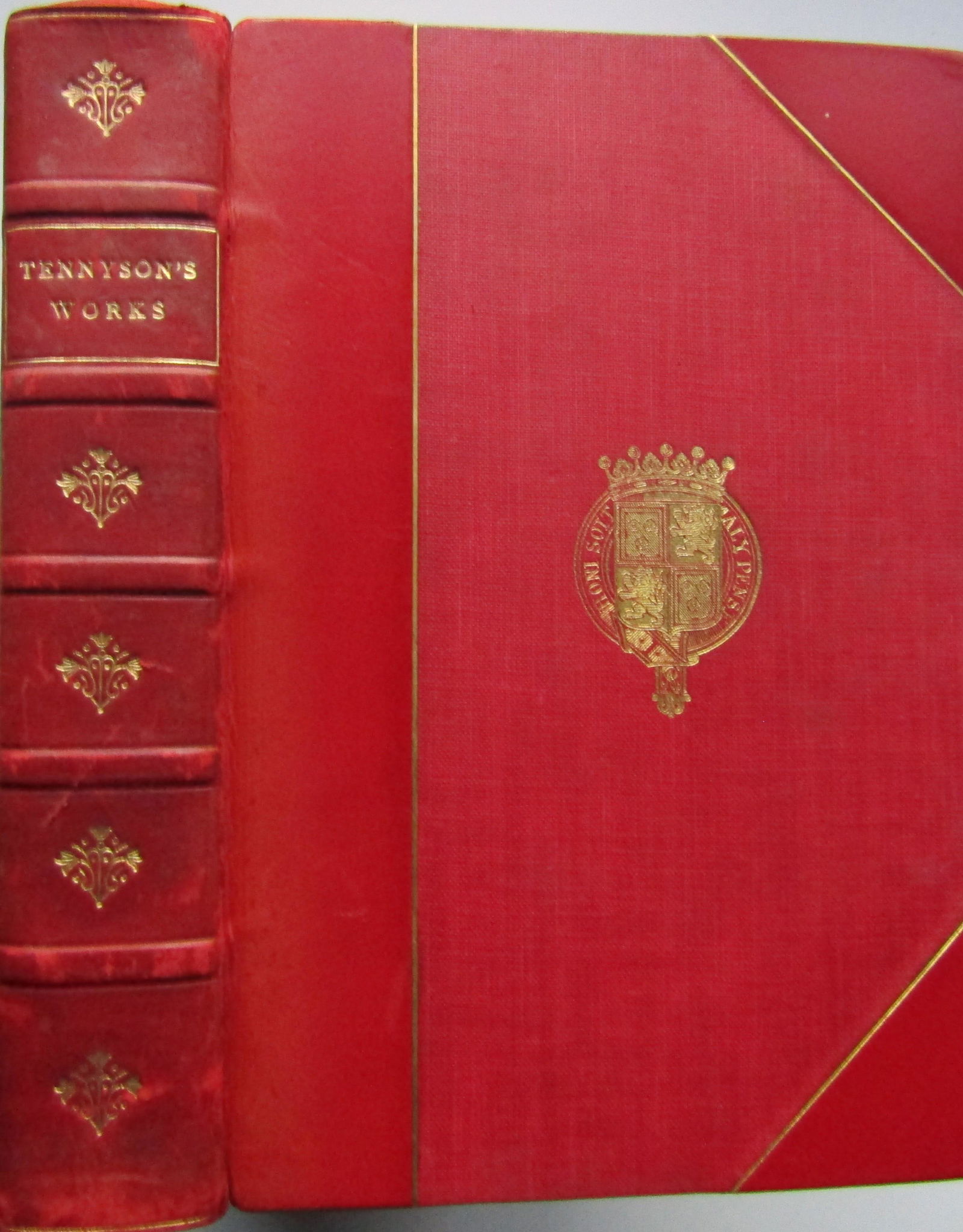 The Works of Alfred Lord Tennyson (1 of 4)