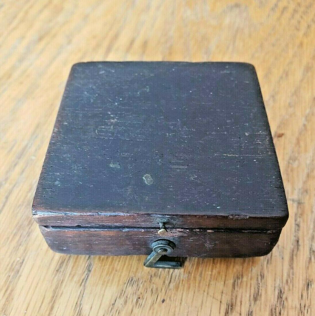 Antique walnut hand held compass case 19th century scientific paper dial (1 of 5)