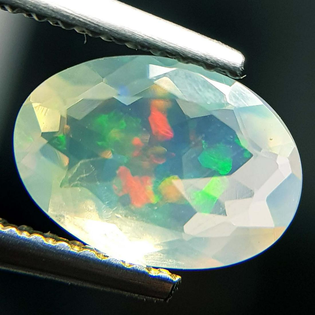 Natural Fire Opal Oval Cut 1.25 ct (1 of 6)