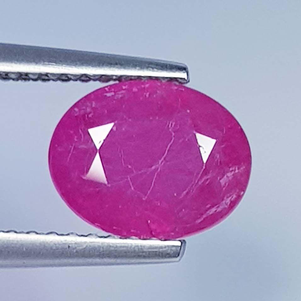 2.07 Ct  Natural Ruby Oval Cut (1 of 2)