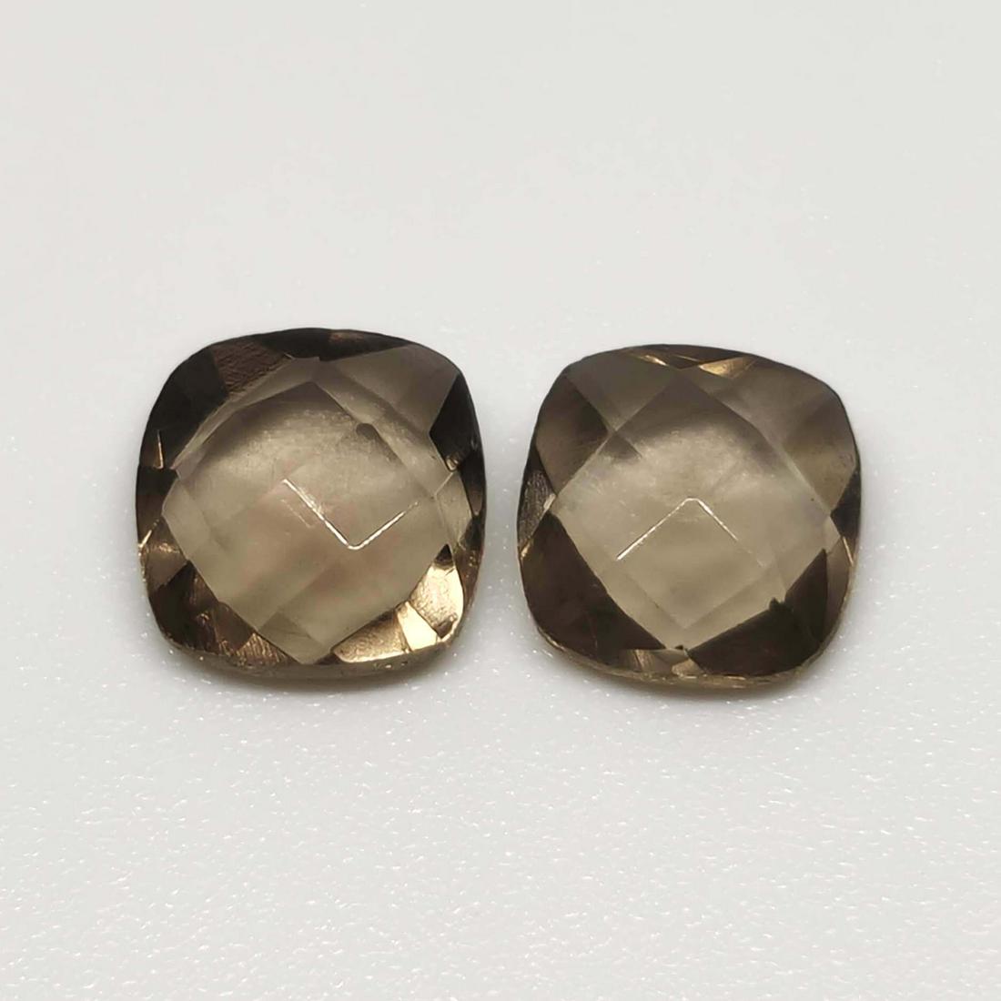 3.05 ct Natural Smoky Quartz Pair: No Reserve! Title: 3.05 ct Natural Smoky Quartz Pair Additional Information: Gemstones: Smoky Quartz Carat Weights: 3.05 ct Size/Dimensions: 7 X 7 mm Origin : Scotland Materials: Quartz Shipping: Do