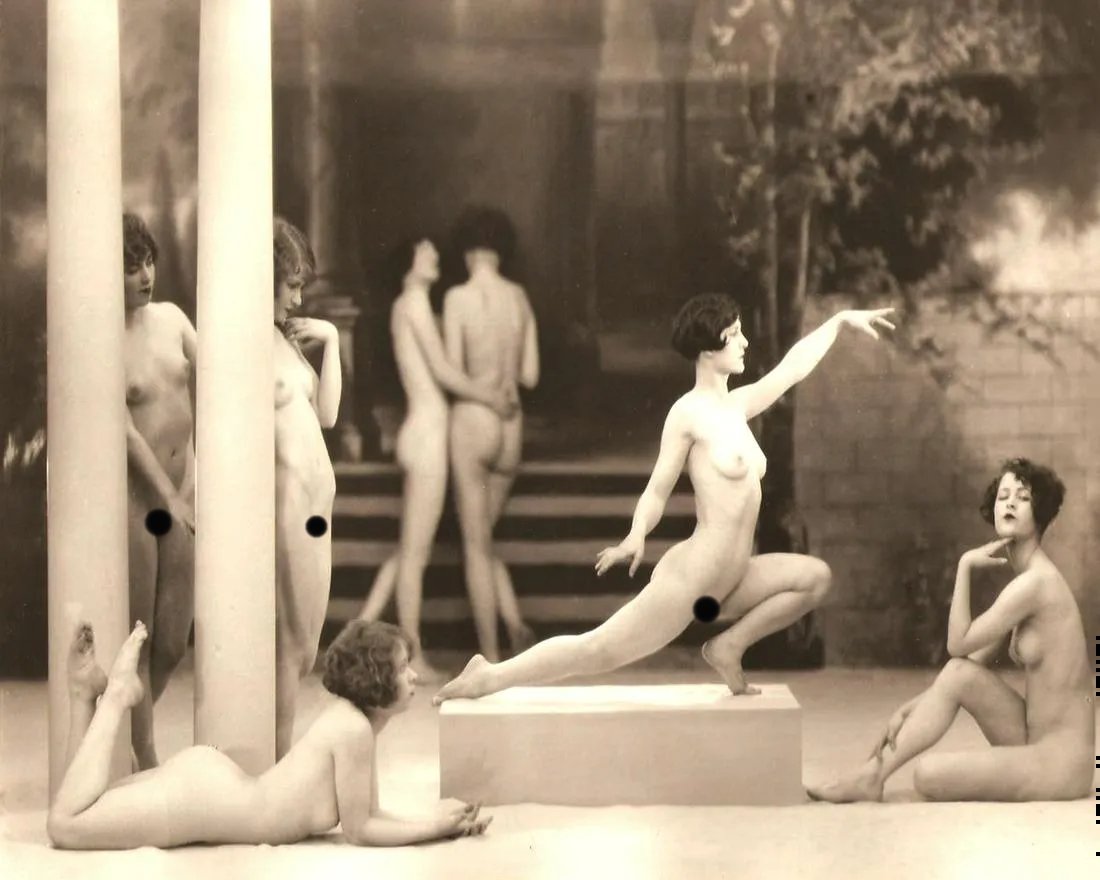 ALBERT ARTHUR ALLEN; NUDE PORTFOLIO: Title: ALBERT ARTHUR ALLEN; NUDE PORTFOLIO Artist/Source: Albert Arthur Allen (May 8, 1886 – January 25, 1962) Medium: CONTEMPORARY DYE-BASED PHOTOLITHOGRAPH, WITH RESTORATION; AFTER ALLENS