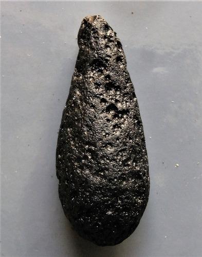 PHILIPPINITE TEKTITE - FROM METEORITE IMPACT (1 of 7)