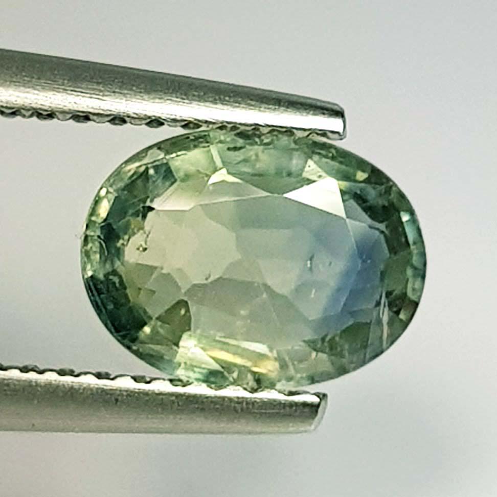 1.59 ct Natural Green Sapphire (1 of 5)