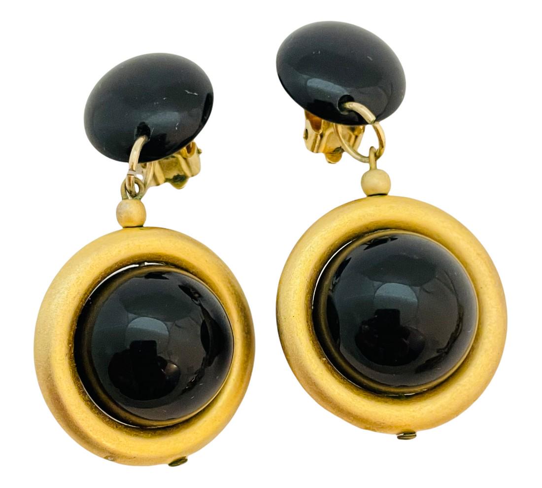 Vintage MADE IN ITALY signed gold black designer runway clip on earrings (1 of 2)