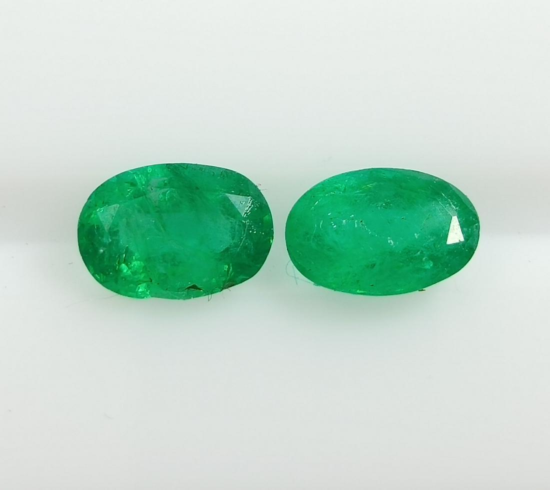 1.47 CTS 2 PCS 100 % NATURAL ZAMBIAN EMERALD OVAL SHAPE GOOD COLOR LOOSE GEMSTONES (1 of 4)