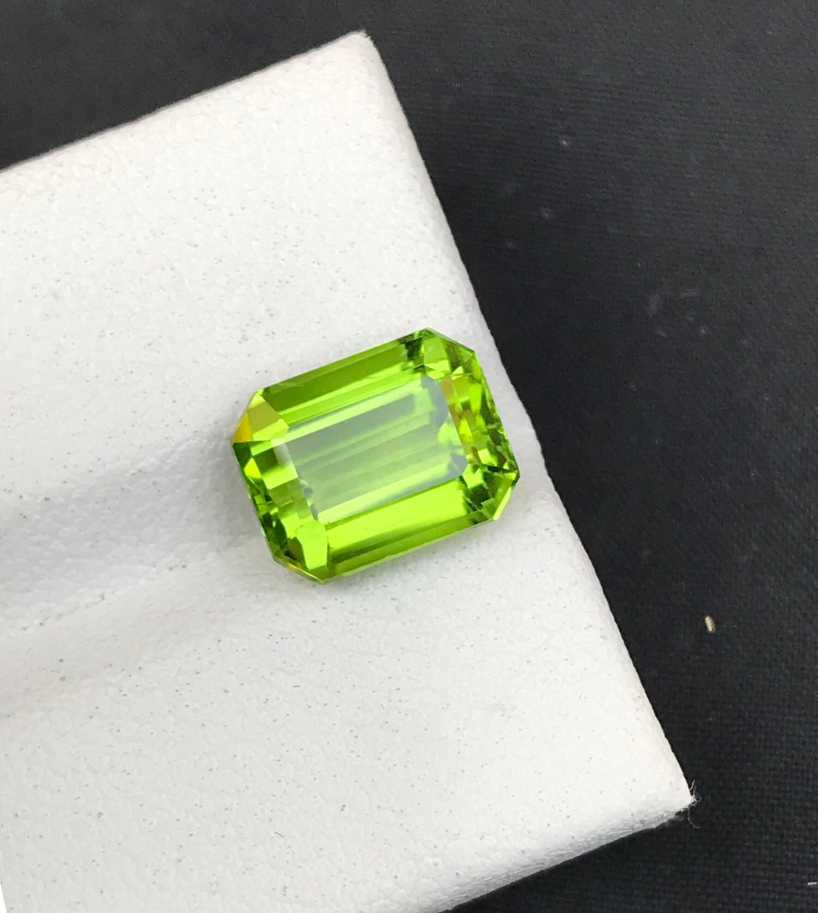 Natural Peridot Gemstone Green Color Eye Clean Clarity (1 of 3)