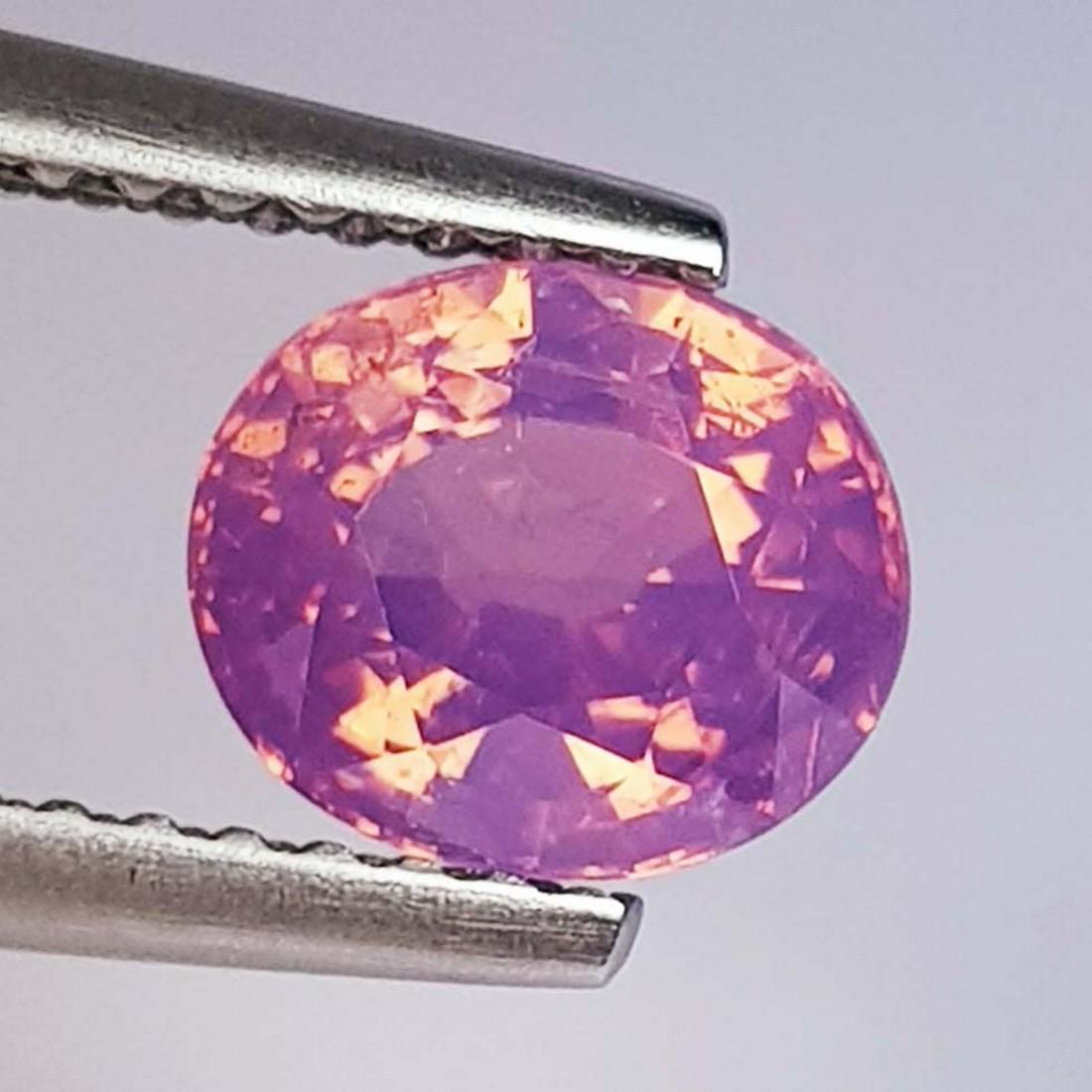Natural Spinel Oval Cut 1.54 ct (1 of 5)