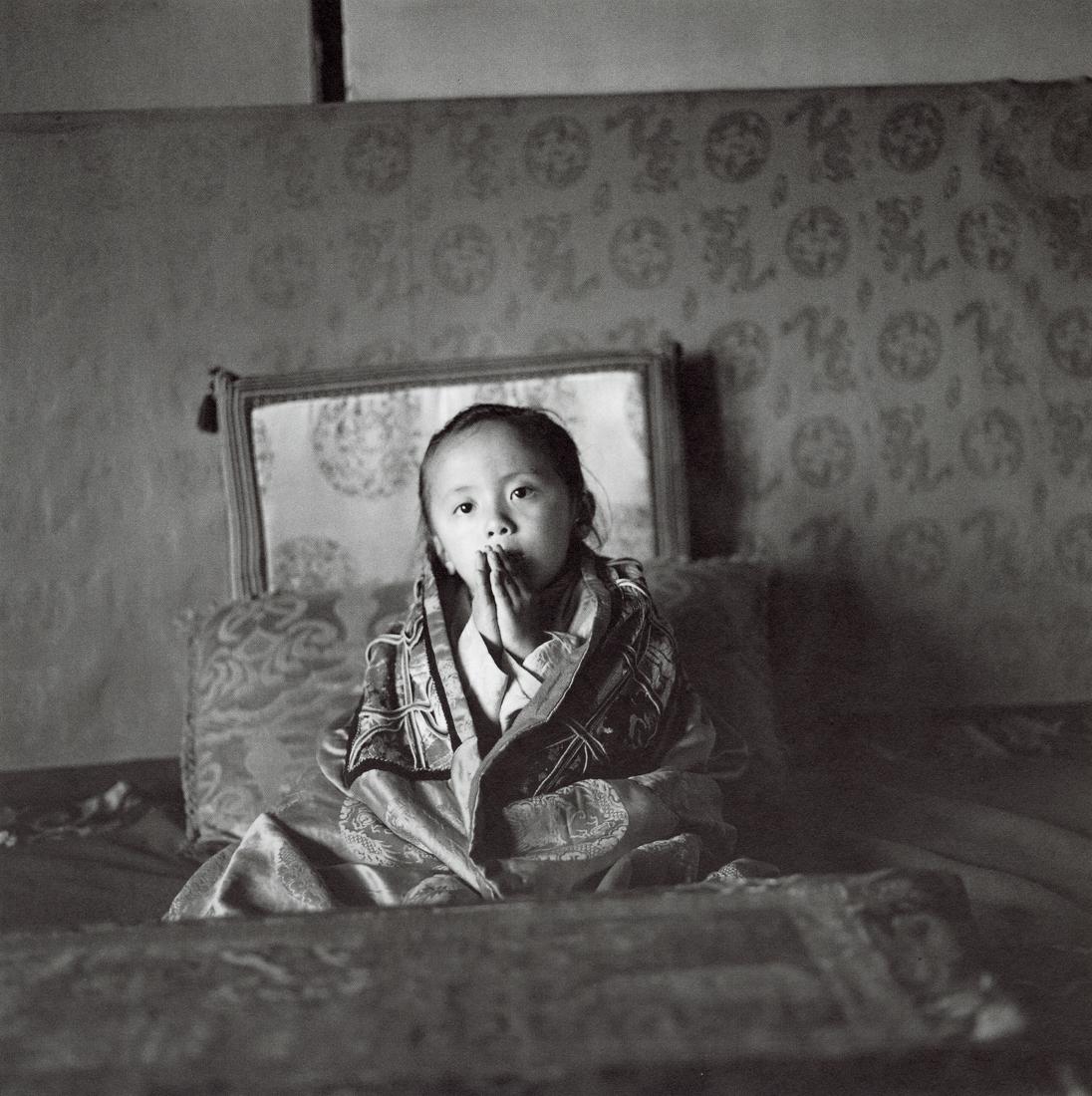 PATRICK DEMARCHELIER - Baby Buddah, Tibet, 1997 (1 of 1)