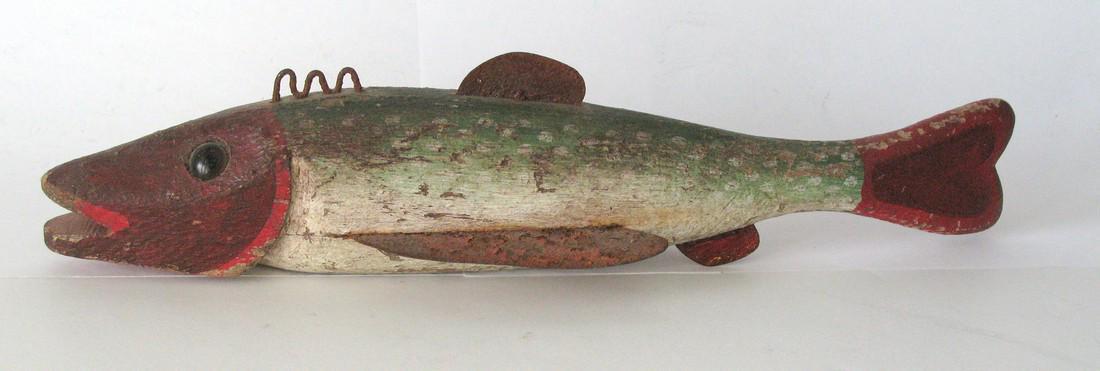 Vintage large size ice fishing decoy. (1 of 4)