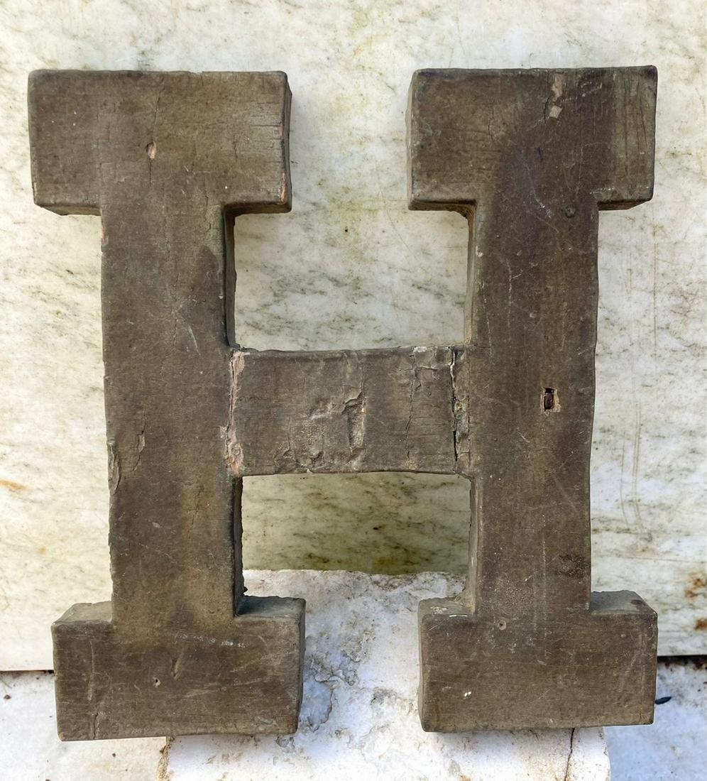 19thc hand made wooden letter H with old green/grey paint. (1 of 3)