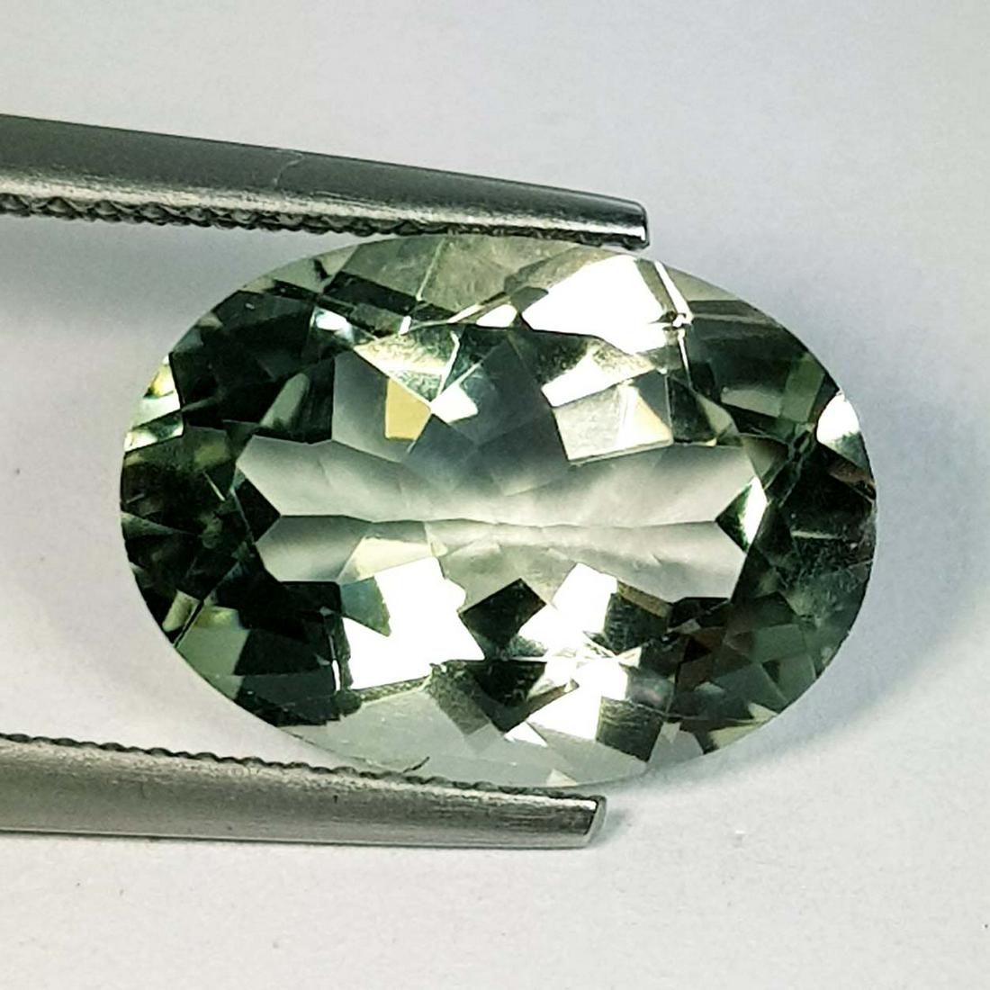 Natural Green Amethyst Oval Cut 5.47 ct (1 of 4)