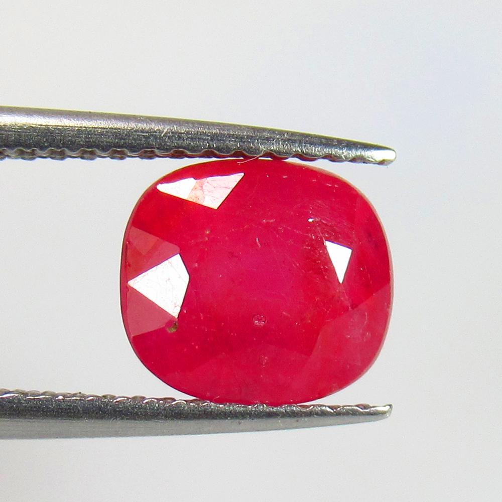 3.33 Ctw Natural Mozambique Pinkish Ruby Cushion Cut (1 of 2)