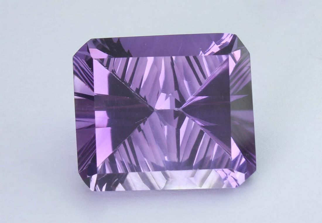 16.87 Cts Natural Amethyst (1 of 4)