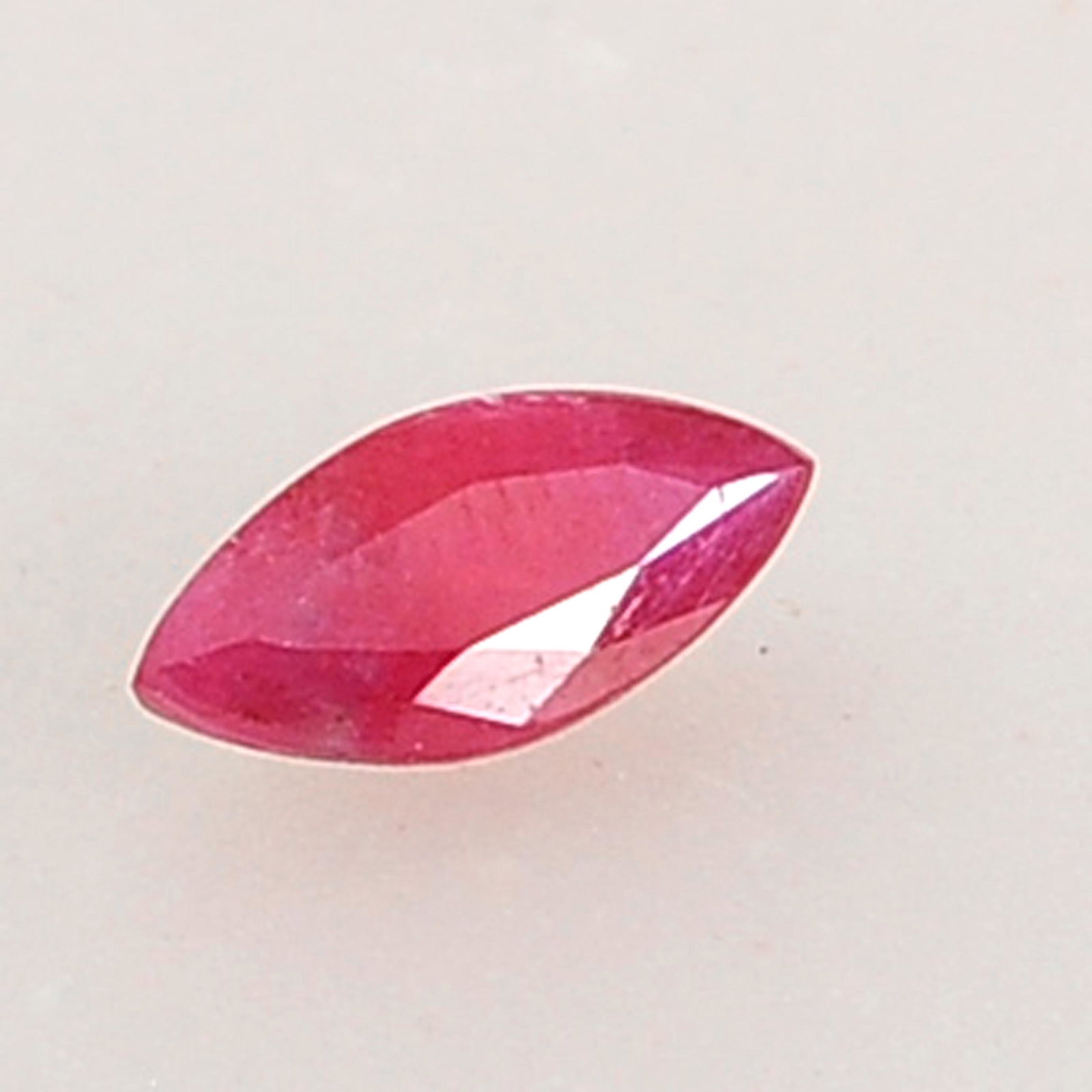 1.35 Carat Red Color Natural Marquise Ruby Loose Gemstone 1 Pieces (1 of 3)
