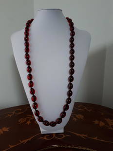 Vintage Large Handmade Cherry Amber Bakelite Necklace: Title: Vintage Large Handmade Cherry Amber Bakelite Necklace Weight: 84 gr Size/Dimensions: 75 cm Reserve: $135.00 Shipping: Domestic: Flat-rate of $20.00 to anywhere within the contiguous U.S. Intern