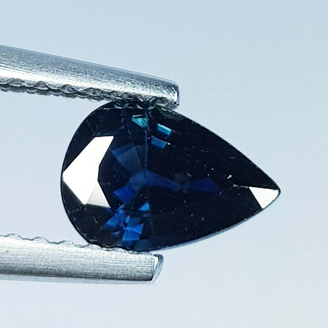 0.95 Ct Natural Blue Sapphire Pear Cut (1 of 5)