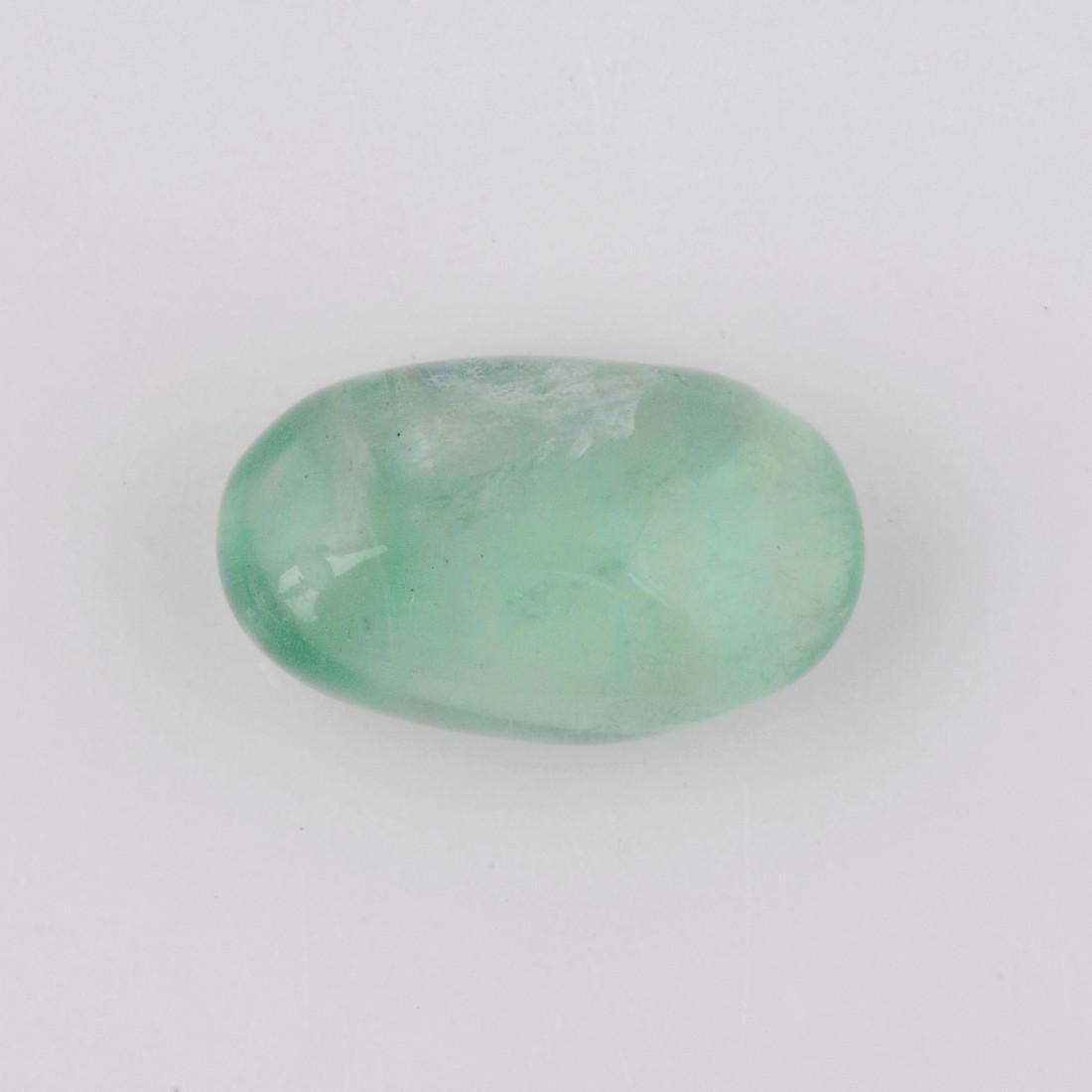 Green Color 15.95 Carat Oval Shape Natural Fluorite Loose Gemstone 1 Pieces: No Reserve! Title: Green Color 15.95 Carat Oval Shape Natural Fluorite Loose Gemstone 1 Pieces Additional Information: Specification of Gemstone Stone : Fluorite Shape : Oval Size : 8.5H x 18.5L x 11W