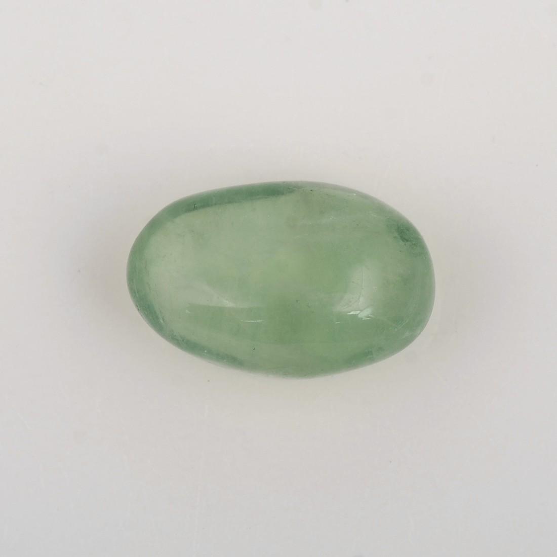8 Carat Green Color Fancy Natural Fluorite Loose Gemstone 1 Pieces: No Reserve! Title: 8 Carat Green Color Fancy Natural Fluorite Loose Gemstone 1 Pieces Additional Information: Specification of Gemstone Stone : Fluorite Shape : Fancy Size : 7H x 15L x 9W mm Color : G
