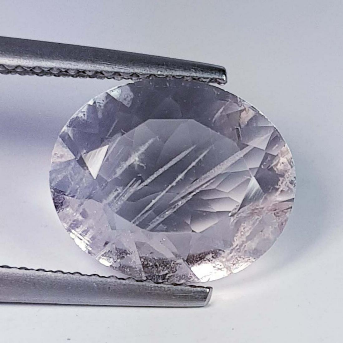 Natural Morganite Oval Cut 2.69 ct: No Reserve! Title: Natural Morganite Oval Cut 2.69 ct Color/Clarity: SI - SI-1 Carat Weight: 2.69 Size/Dimensions: 12.90 x 10.30 x 3.80 Additional Information: Oval - Brazil Shipping: Domestic: Flat