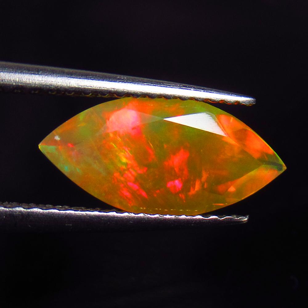 1.10 Ctw Natural Ethiopian Multicolor Fire Opal Marquise Cut: No Reserve! Title: 1.10 Ctw Natural Ethiopian Multicolor Fire Opal Marquise Cut Stone Clarity: Transparent Gemstones: Opal Carat Weights: 1.1 Size/Dimensions: 13.50 x 6.40 x 3.60 mm Additional Informa
