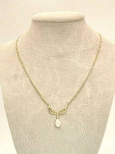 14K Solid Yellow Gold Opal and Diamond Necklace: Title: 14K Solid Yellow Gold Opal and Diamond NecklaceSize: 16" ChainAdditional Information: Pre-owned Estate Jewelry 14K solid gold necklace with 1ctw opal and small diamond Some rubbing on gold