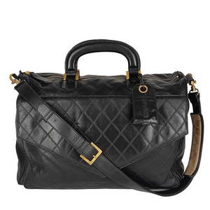 CHANEL "Matelasse" travel bag