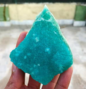 Natural & Unheated~ Blue Aragonite Mineral Specimen: Title: Natural & Unheated~ Blue Aragonite Mineral SpecimenColor: BlueGemstone Type: Mineral SpecimenCarat Weight: 1558.00 CtsSize/Dimensions: 97x73x37 mm Reserve: $250.00 Shipping:Domestic:
