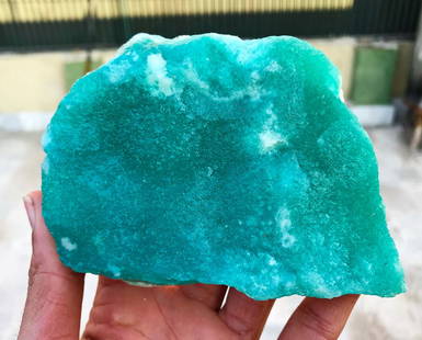 Natural & Unheated~ Blue Aragonite Var Azurite Mineral Specimen: Title: Natural & Unheated~ Blue Aragonite Var Azurite Mineral SpecimenColor: BlueGemstone Type: Mineral SpecimenCarat Weight: 2349.20 CtsSize/Dimensions: 112x86x30 mm Reserve: $300.00 