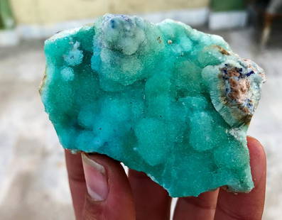 Natural & Unheated~ Blue Aragonite Var Azurite Mineral Specimen: Title: Natural & Unheated~ Blue Aragonite Var Azurite Mineral SpecimenColor: BlueGemstone Type: Mineral SpecimenCarat Weight: 638.25 CtsSize/Dimensions: 77x58x31 mm Reserve: $150.00 