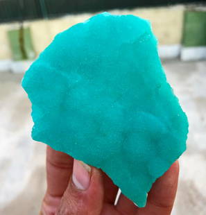 Natural & Unheated~ Blue Aragonite Var Azurite Mineral Specimen: Title: Natural & Unheated~ Blue Aragonite Var Azurite Mineral SpecimenColor: BlueGemstone Type: Mineral SpecimenCarat Weight: 335.40 CtsSize/Dimensions: 84x65x8 mm Reserve: $150.00 