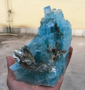 Natural & Unheated~ Blue Aquamarine Mineral Specimen