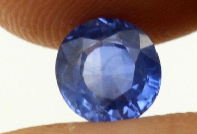 1,50 ct Unheated! Natural Blue Saphhire IGI report 1,50 ct (1 of 3)