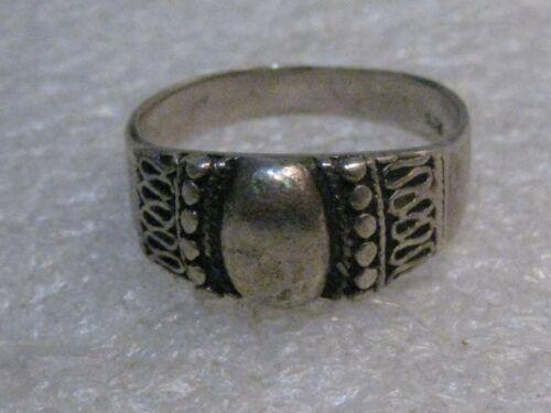 Vintage Sterling Silver Bali Ring, Size 11, Unisex, Band Design, 4.63 grams (1 of 1)