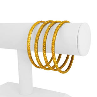 Set of Four 24k Pure Yellow Gold 121g Solid Heavy 3.5mm Bangle Bracelets 7.5": Condition: Excellent Condition, Professionally Cleaned and Polished Metal: 24k Gold (Professionally Tested) Weight: 121.3g Total of Four Bangles Length: 7.5 Inches Inner Circumference Width: