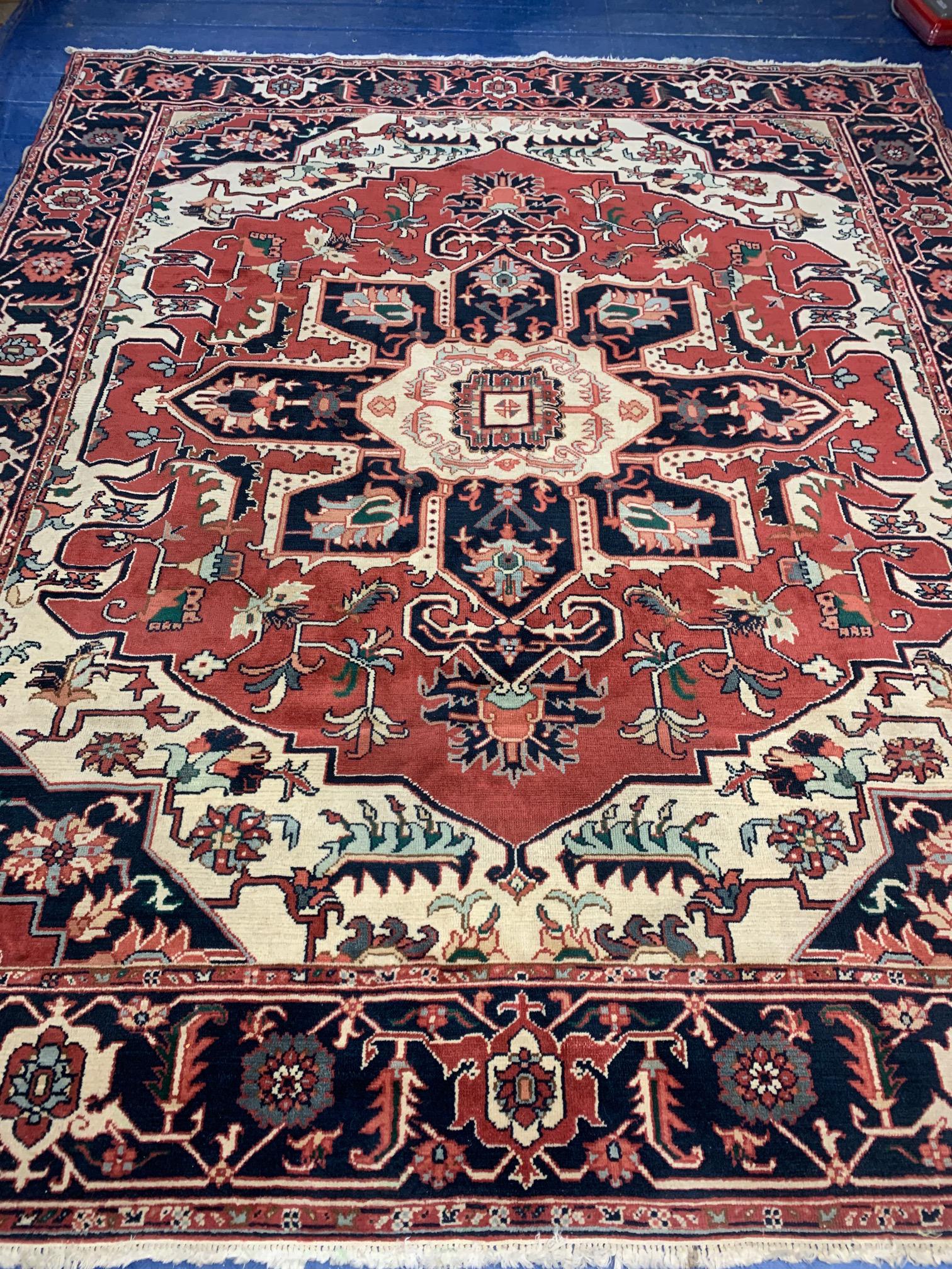 Hand Knotted Persian Heriz Rug 10x8 ft (1 of 10)