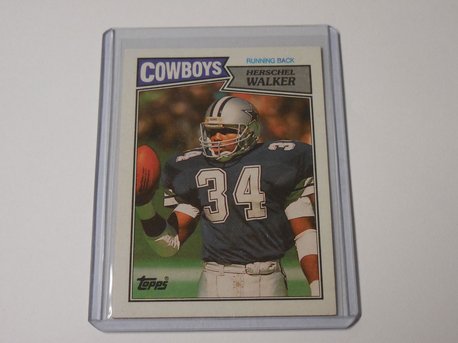 1987 TOPPS HERSCHEL WALKER ROOKIE CARD (1 of 2)