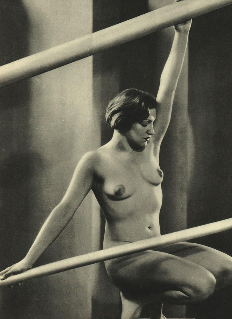 JOSEF PECSI - Jeux de Lignes: Artist:JOSEF PECSI Print Title: Jeux de Lignes Medium: Authentic Vintage Sheet-fed photogravure Printed 1930s in France Image size (inches) approx. 9 x 7” Reserve: $35.00 Shipping: Domestic: Fl