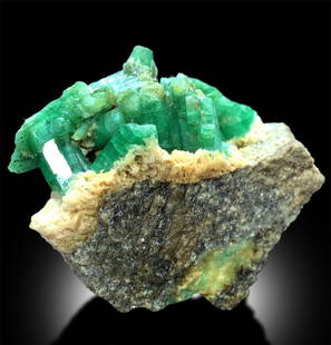 Natural Emerald Specimen Emerald Crystals Emerald cluster: Natural Emerald Specimen, Emerald Crystals, Emerald cluster, Green Emeralds from Pakistan. Specimen contains cluster of green emerald crystals. Crystals are complete and free of damage. Crystals have