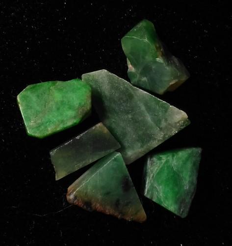 4.82 GRAM SET OF 6 GENUINE DARK GREEN JADEITE JADE (1 of 5)