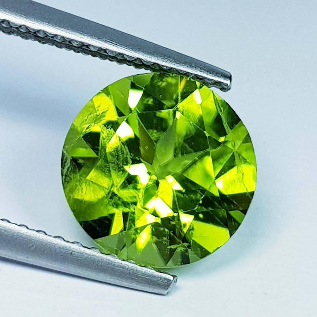 2.98 Ct Natural Peridot Round Cut (1 of 5)