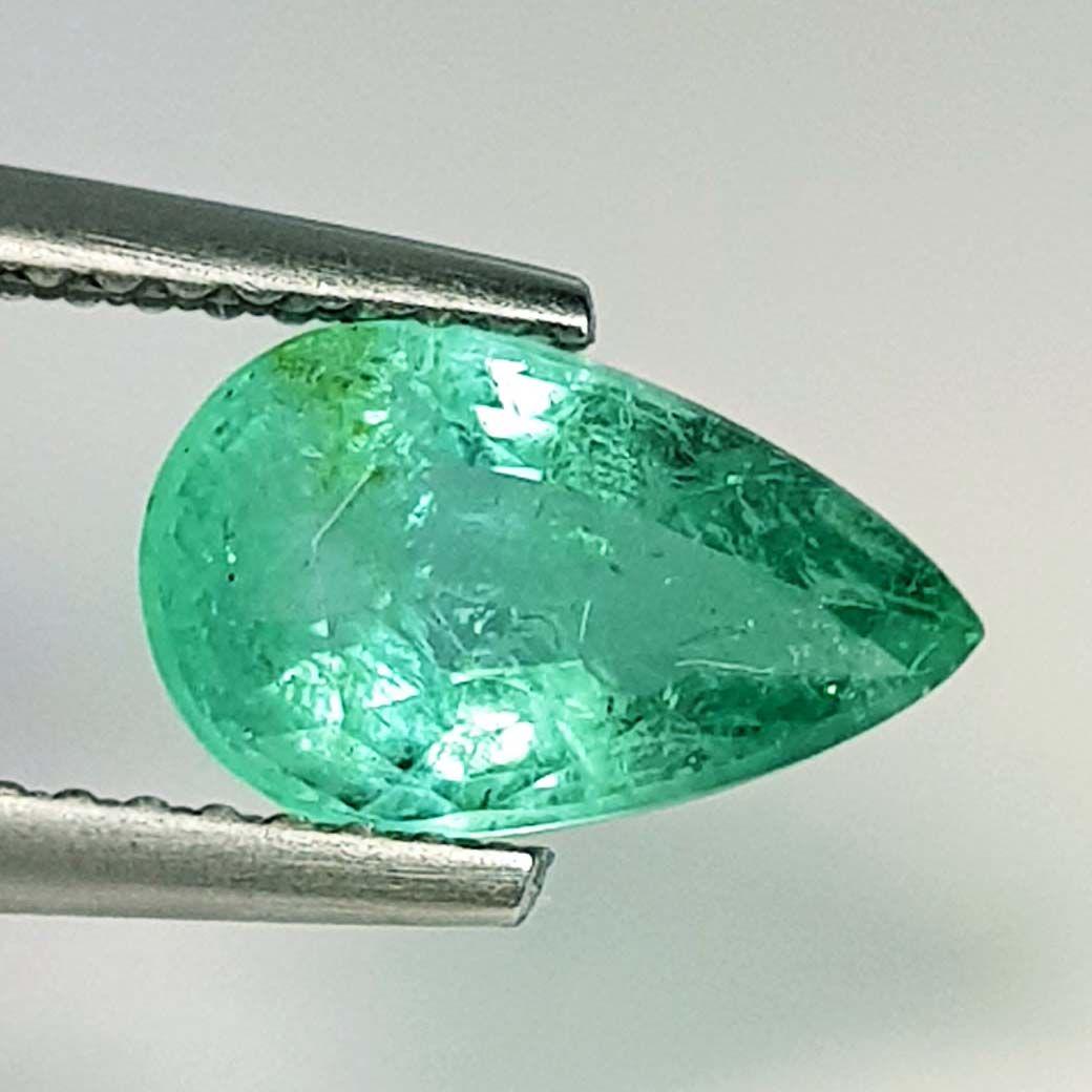 Natural Emerald Pear Cut 1.75 ct (1 of 5)